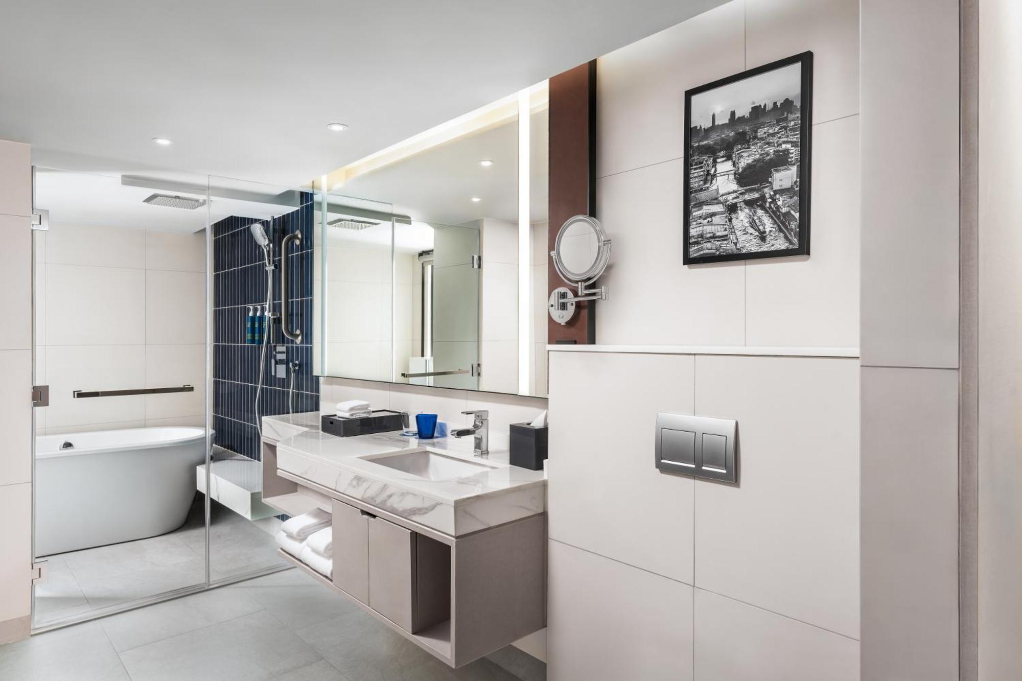 Four Points By Sheraton Bangkok, Sukhumvit 22 Экстерьер фото