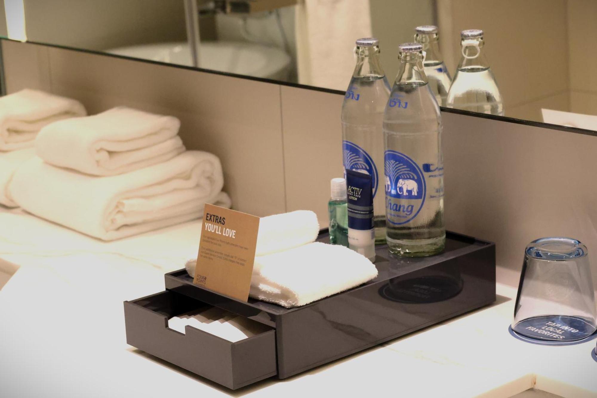 Four Points By Sheraton Bangkok, Sukhumvit 22 Экстерьер фото